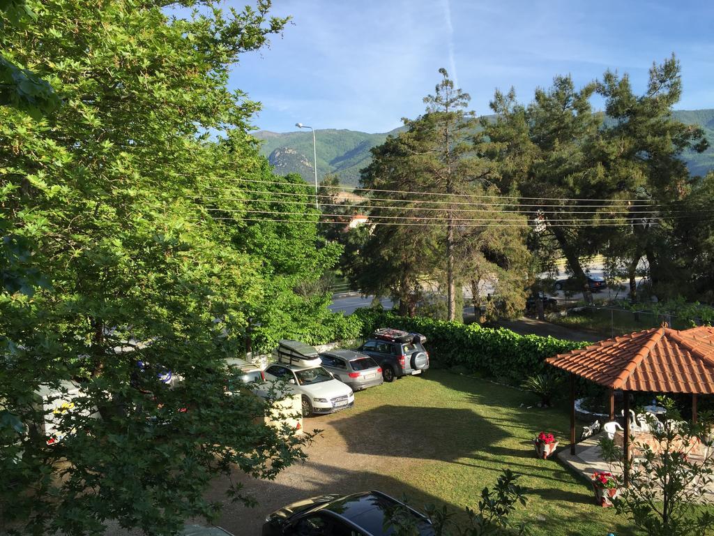 Litsa Haus Estate Residences & Suites - Adults Only & Kids 8 Plus- Aszproválta Kültér fotó