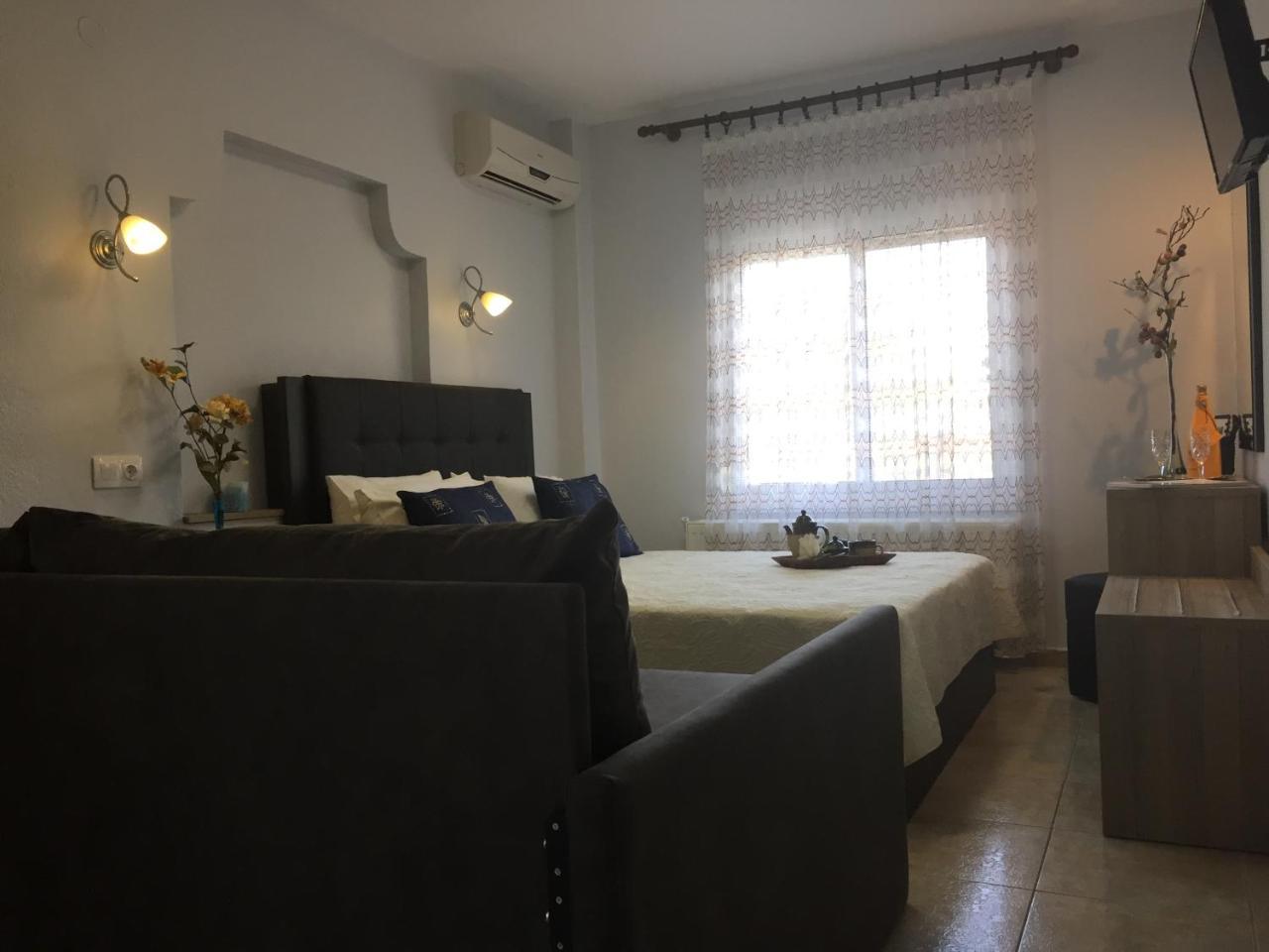Litsa Haus Estate Residences & Suites - Adults Only & Kids 8 Plus- Aszproválta Kültér fotó