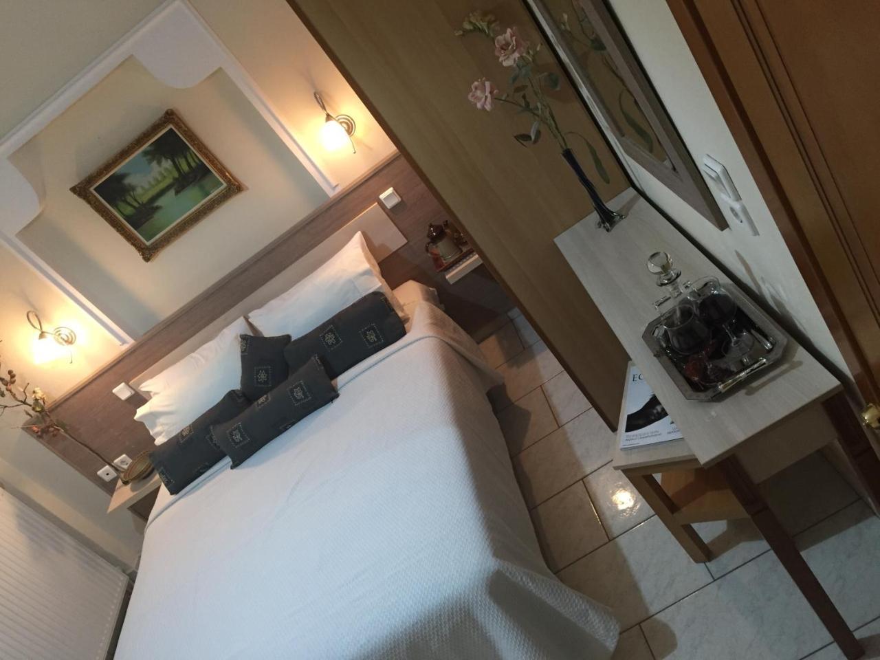 Litsa Haus Estate Residences & Suites - Adults Only & Kids 8 Plus- Aszproválta Kültér fotó